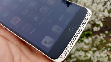 ZTE Axon Elite ZTE Axon Elite