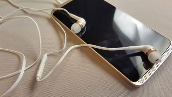 ZTE Axon Elite ZTE Axon Elite