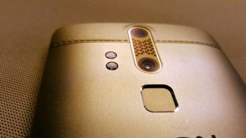 ZTE Axon Elite