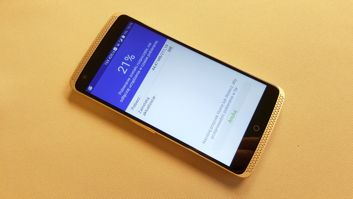 ZTE Axon Elite