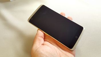 ZTE Axon Elite ZTE Axon Elite
