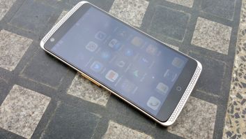 ZTE Axon Elite ZTE Axon Elite