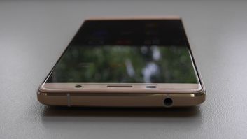 Budowa smartfonu Budowa smartfonu