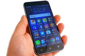 Asus ZenFone 3 ZE520KL