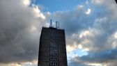 Działanie przedniej diody LED oraz zoom cyfrowy