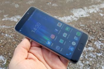 Elephone S7