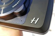 Moto Mod Hasseblad True Zoom HB4116