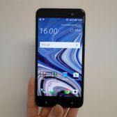 HTC U Play