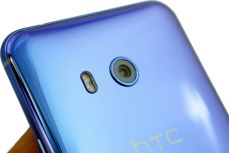 HTC U11