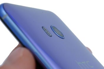 HTC U11