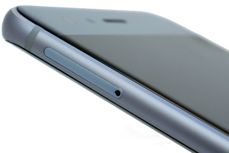 Szuflada kart w Honor 9