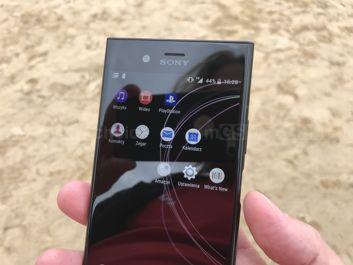 Smartfon wygląda całkiem elegancko...