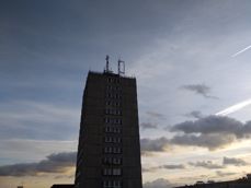 Ujęcia z zoomem bezstratnym i cyfrowym