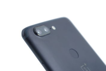 OnePlus 5T