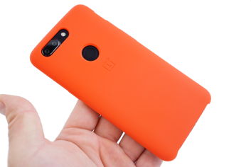 OnePlus 5T