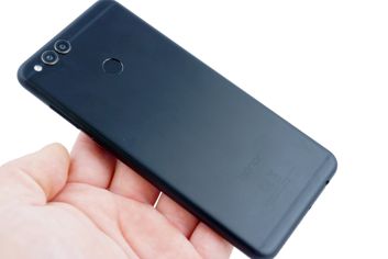 Honor 7X