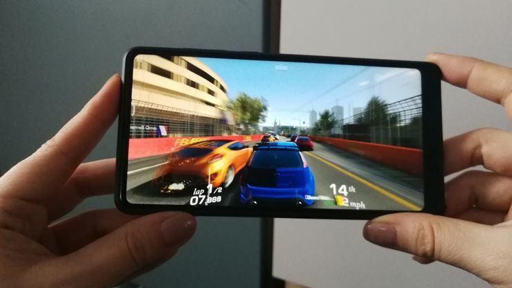 Wydajnośc jest tu na najwyższym poziomie - niezależnie od zadań, które postawimy przed Mi Mix 2