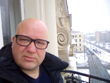 Selfie z przedniego aparatu - z różnymi stopniami 