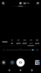 Interfejs aparatu: tryb automatyczny, manualny, tryb wideo