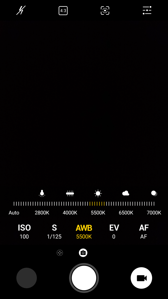 Tryb automatyczny | 10-stopniowe upiększanie twarzy | Wybór trybów i efekty kolorystyczne | Tryb zaawansowany | Ustawienia aparatu Tryb automatyczny | 10-stopniowe upiększanie twarzy | Wybór trybów i efekty kolorystyczne | Tryb zaawansowany | Ustawienia aparatu