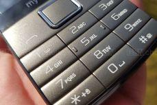 myPhone 7300