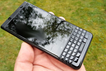 BlackBerry KEYone Limited Edition Black