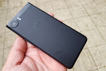 BlackBerry KEYone Limited Edition Black