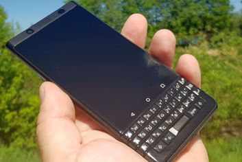 BlackBerry KEYone Limited Edition Black
