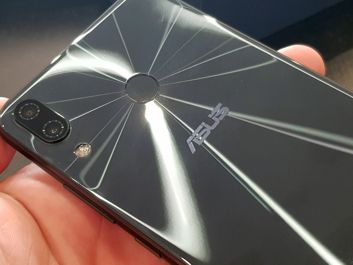 Asus ZenFone 5 Asus ZenFone 5