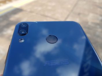 Asus ZenFone 5 Asus ZenFone 5