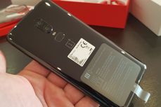 OnePlus 6 prosto z pudełka