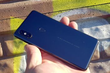 Xiaomi Mi MIX 2S