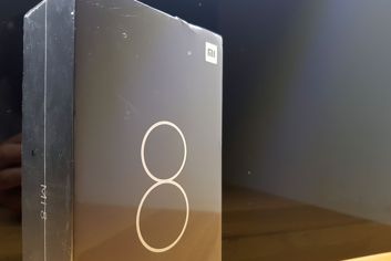 Xiaomi Mi 8