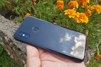 Xiaomi Mi 8