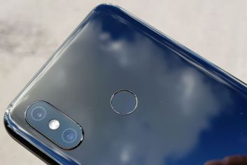 Xiaomi Mi 8