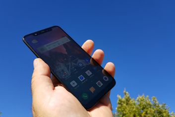 Xiaomi Mi 8