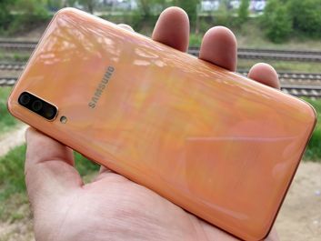 Samsung Galaxy A50 Samsung Galaxy A50