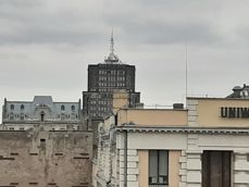 Od szerokiego kąta po cyfrowy zoom Od szerokiego kąta po cyfrowy zoom