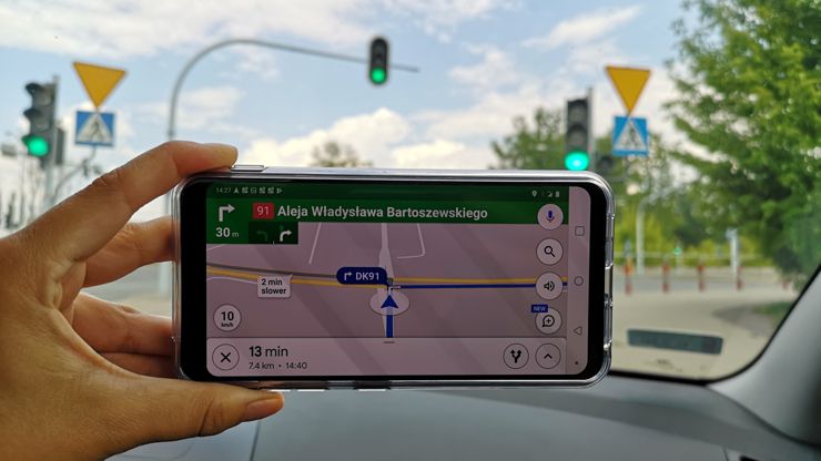 Smartfon sprawdza się doskonale w roli nawigacji