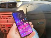 Motorola One Zoom
