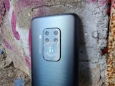 Motorola One Zoom