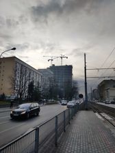 Możliwości zoomu optycznego i cyfrowego