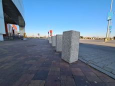 Zdjęcia z poszczególnych aparatów: teleobiektyw, główny i szeroki kąt