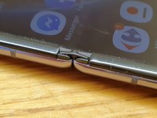 Samsung Galaxy Z Flip Samsung Galaxy Z Flip