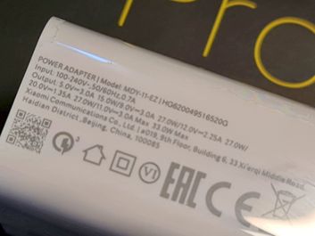 Zestaw i opakowanie POCO F2 Pro