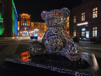 Zdjęcie w trybie auto i trybie nocnym