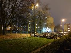 Porónanie zdjęć z aparatu ultraszerokokątnego, głównego i 2-krotnego zoomu
