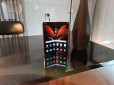 Samsung Galaxy Z Fold 2