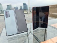Samsung Galaxy Z Fold 2