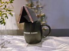 Samsung Galaxy Z Fold 2